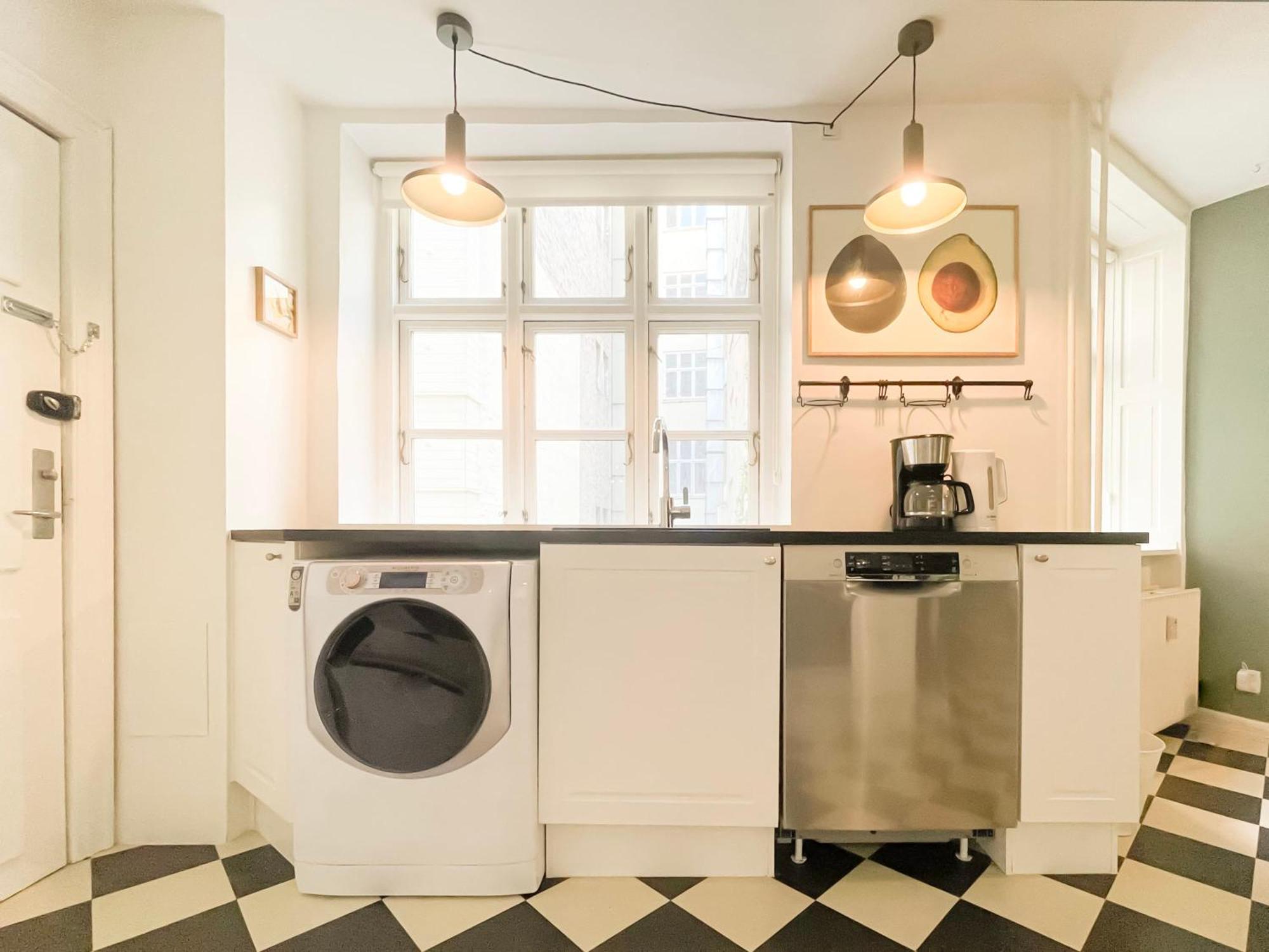 Large With 4 Bedrooms In * Copenhague