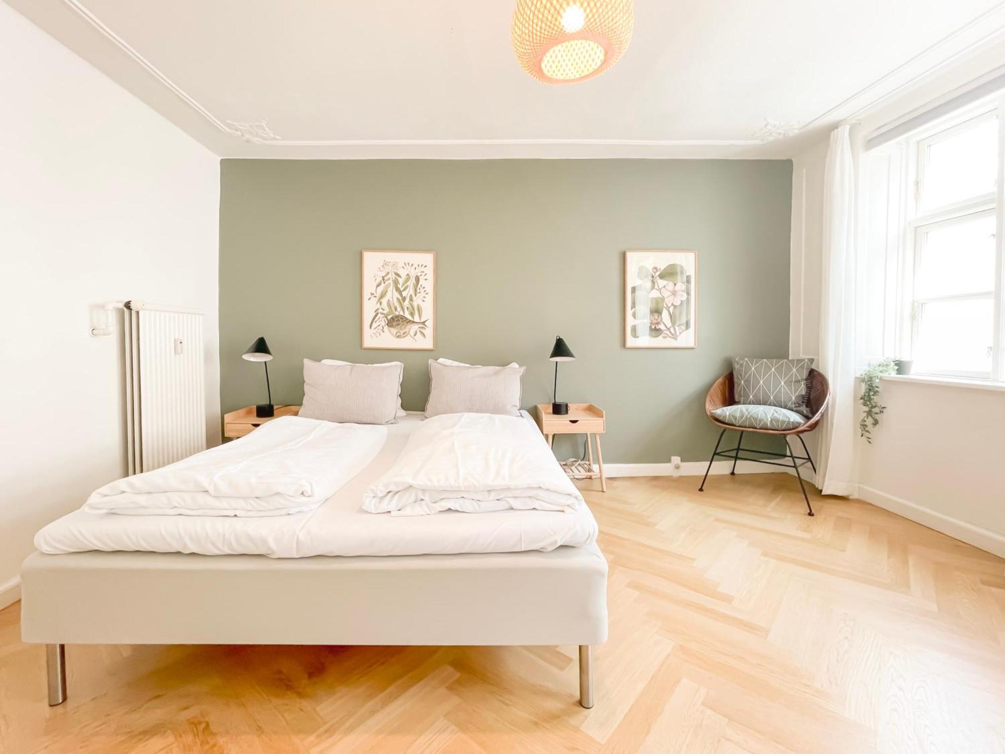 Large With 4 Bedrooms In Apartment Copenhagen