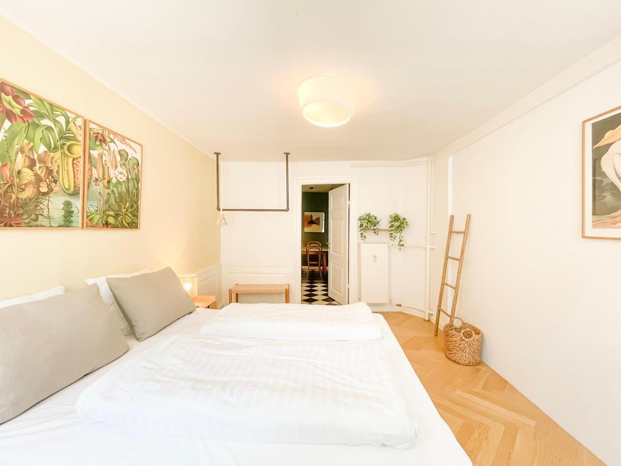 Large With 4 Bedrooms In Apartment Copenhagen